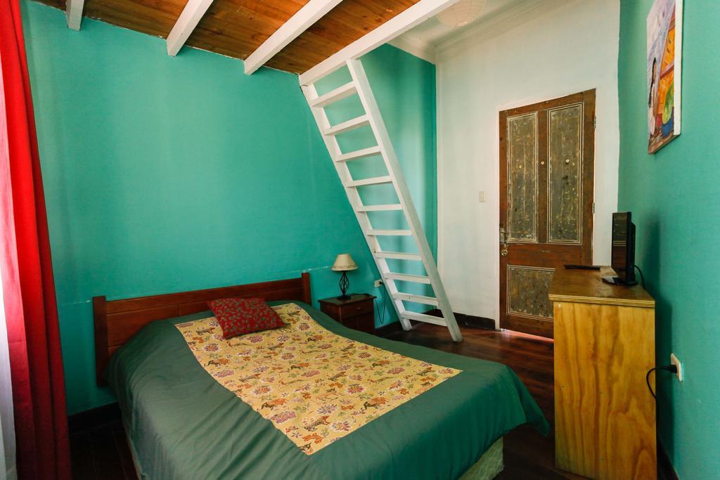 וואלפאראיסו Hostal Casa Verde Limon מראה חיצוני תמונה
