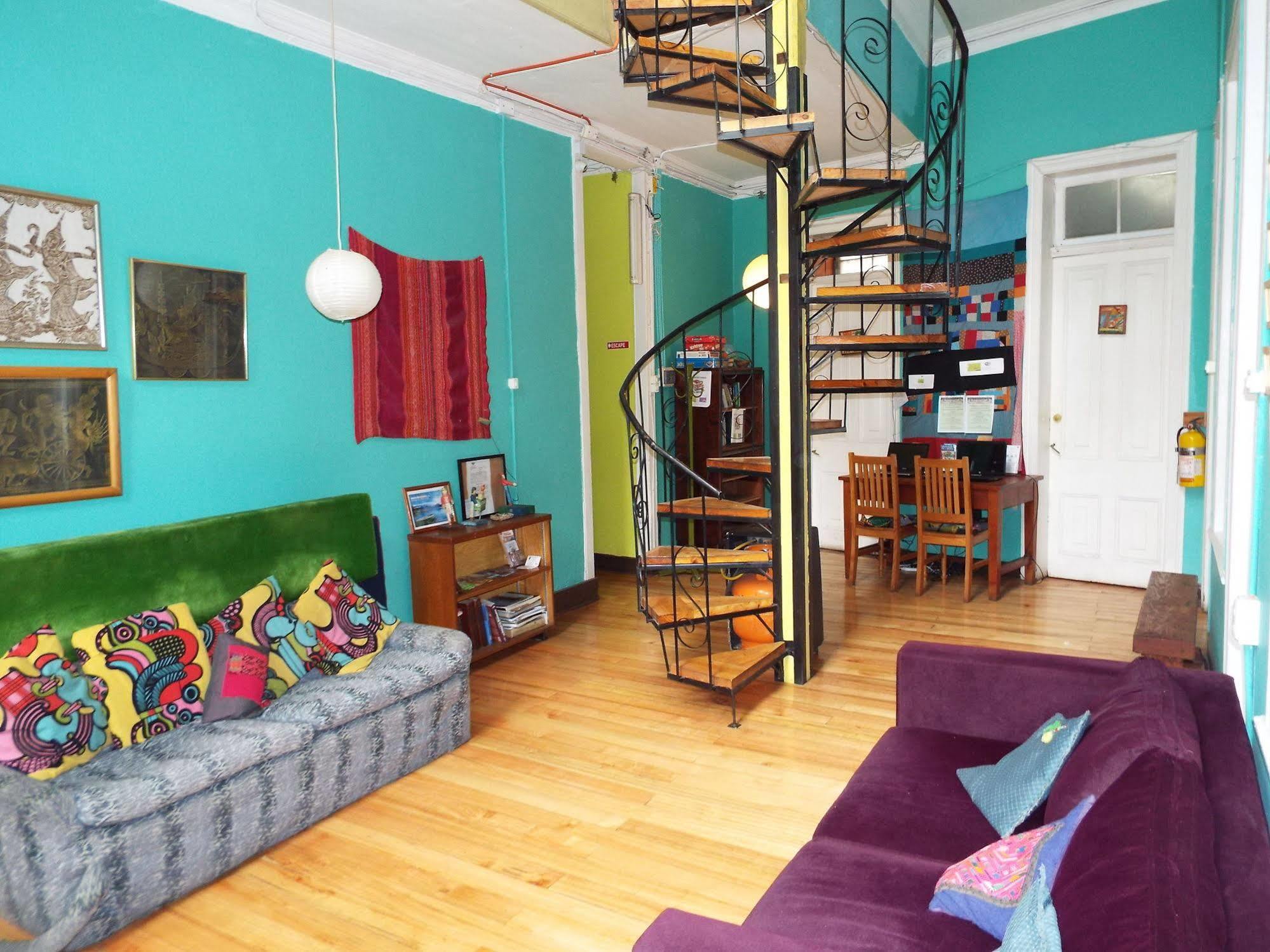 וואלפאראיסו Hostal Casa Verde Limon מראה חיצוני תמונה