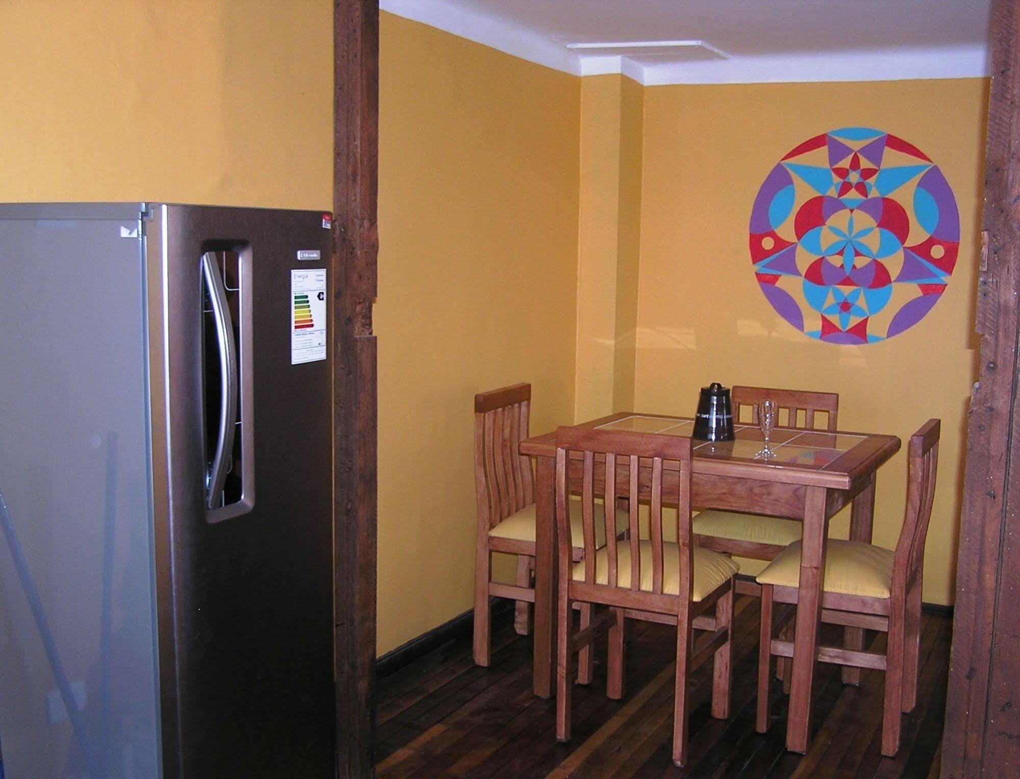 וואלפאראיסו Hostal Casa Verde Limon מראה חיצוני תמונה