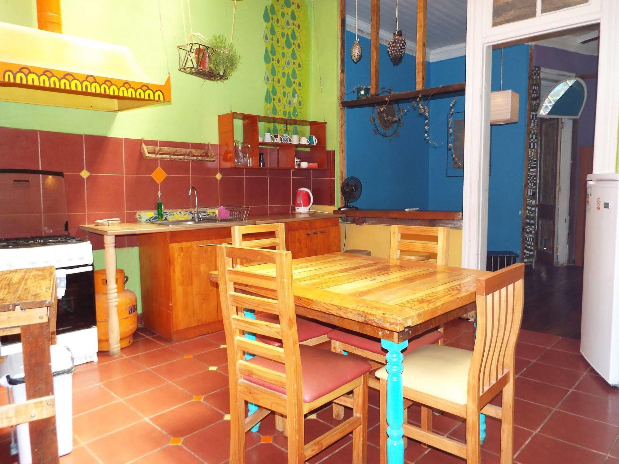 וואלפאראיסו Hostal Casa Verde Limon מראה חיצוני תמונה