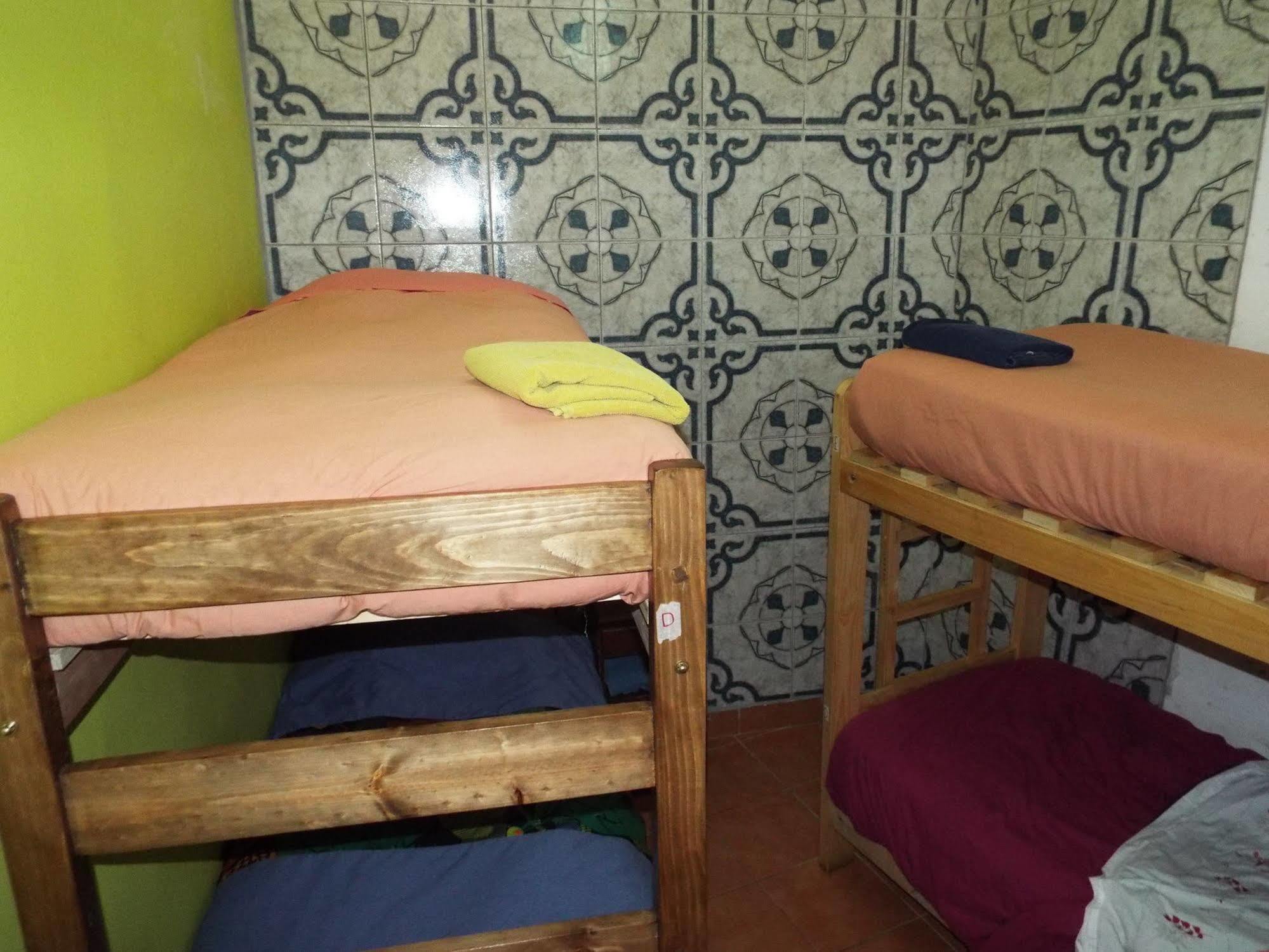 וואלפאראיסו Hostal Casa Verde Limon מראה חיצוני תמונה