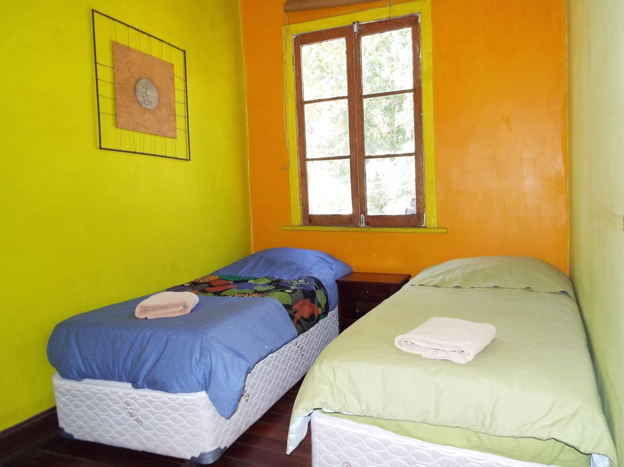 וואלפאראיסו Hostal Casa Verde Limon מראה חיצוני תמונה