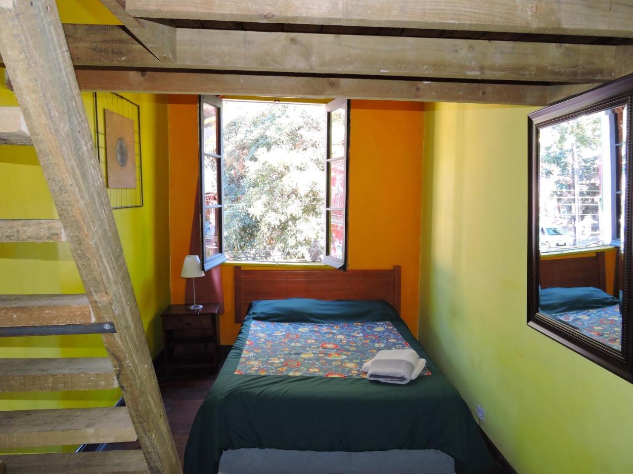 וואלפאראיסו Hostal Casa Verde Limon מראה חיצוני תמונה